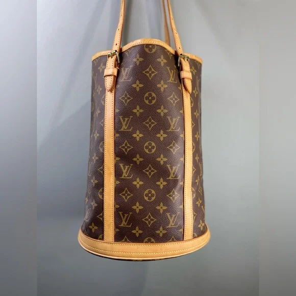 Louis Vuitton GM Monogram Canvas Vertical Bucket Bag with Tan Trim - Picture 1 of 11